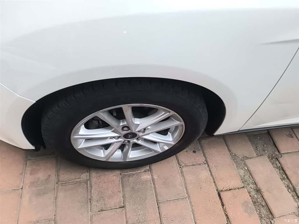 Ford Focus, 2017 23