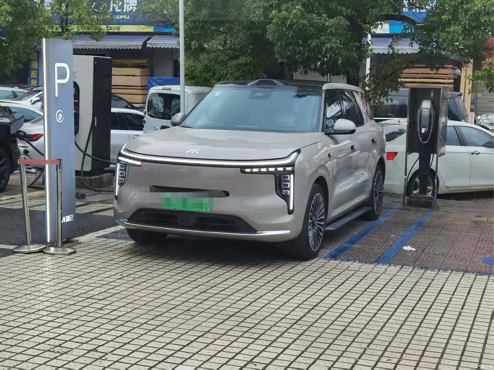 IM Motors LS8, 2026 3