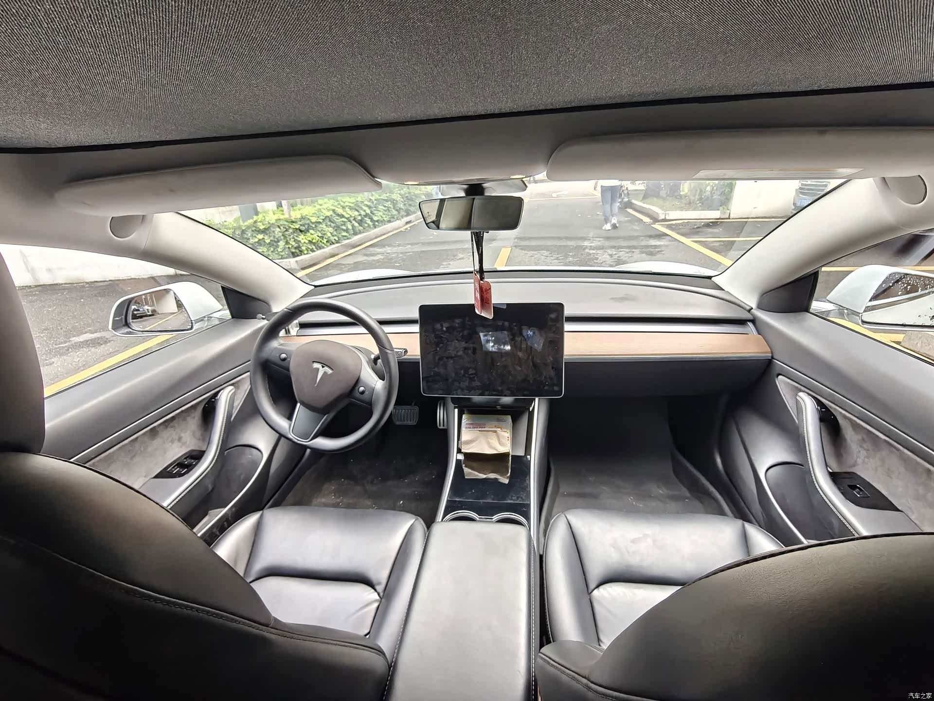 Tesla Model 3, 2020 19