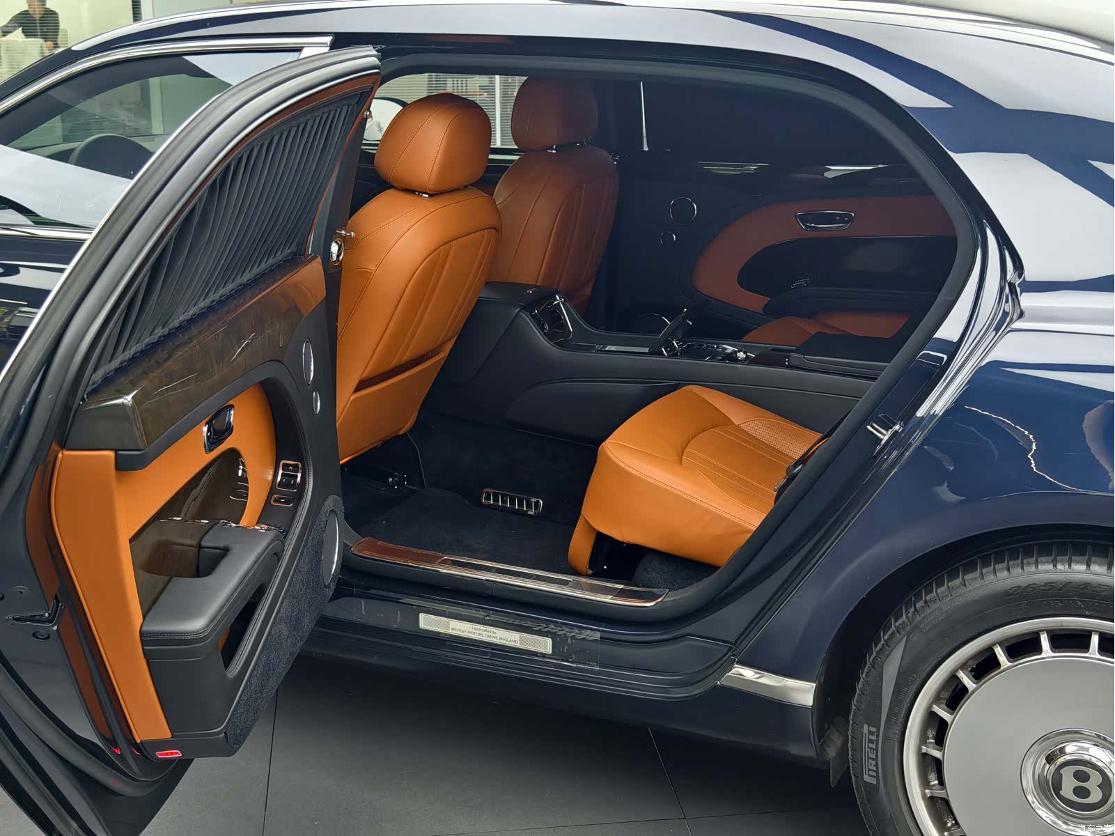 Bentley Mulsanne, 2019 12