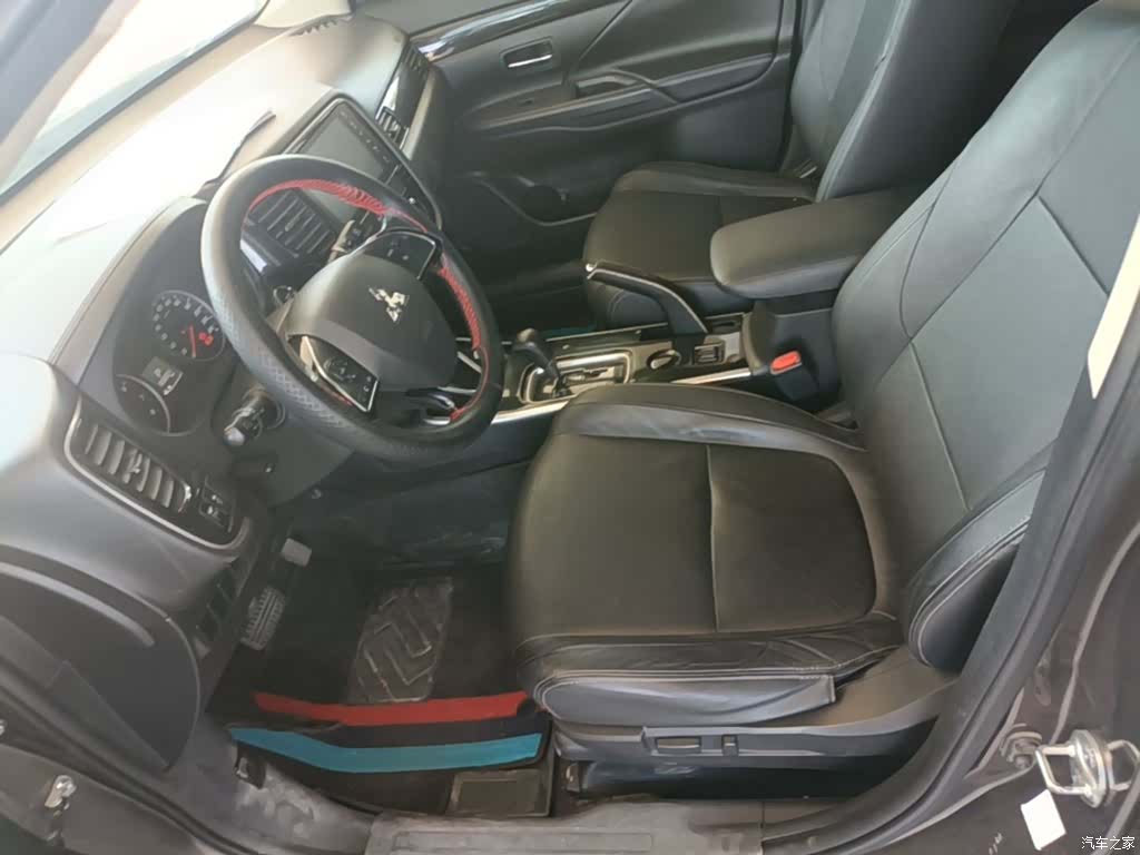 Mitsubishi Outlander, 2017 15