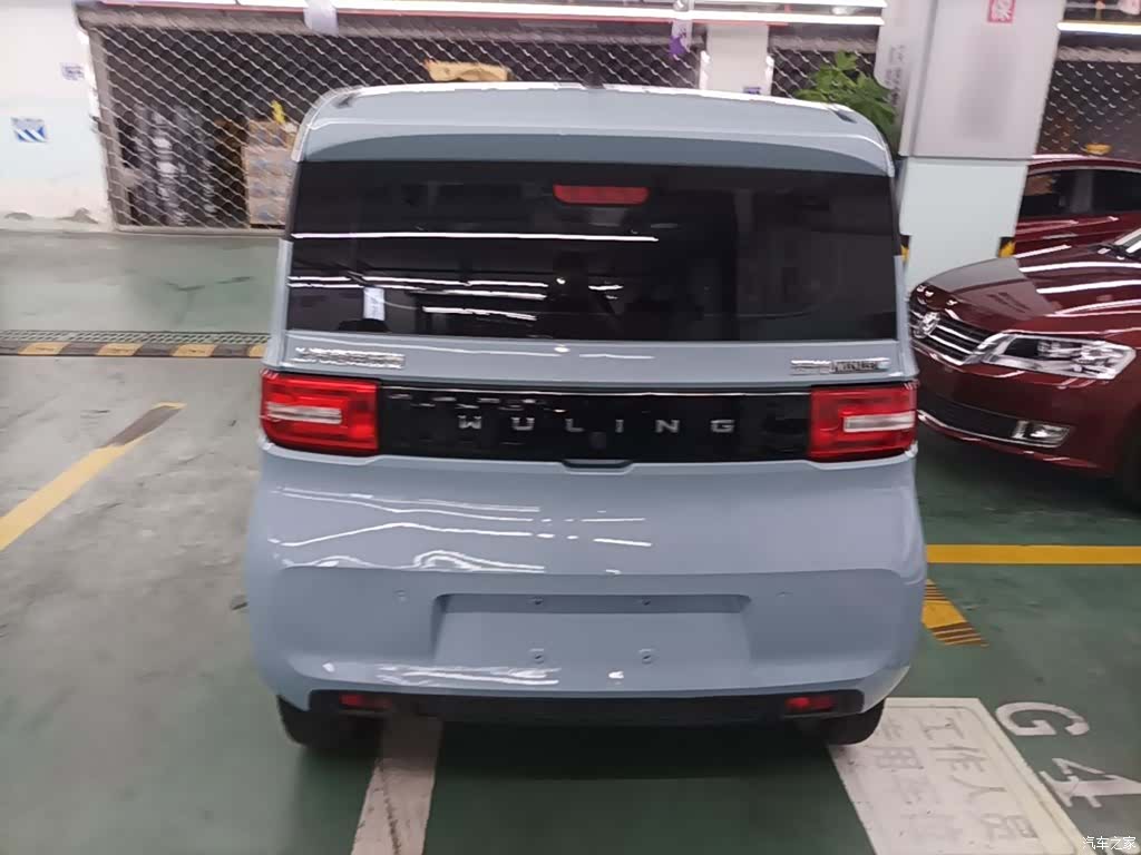Wuling MINIEV, 2021 4