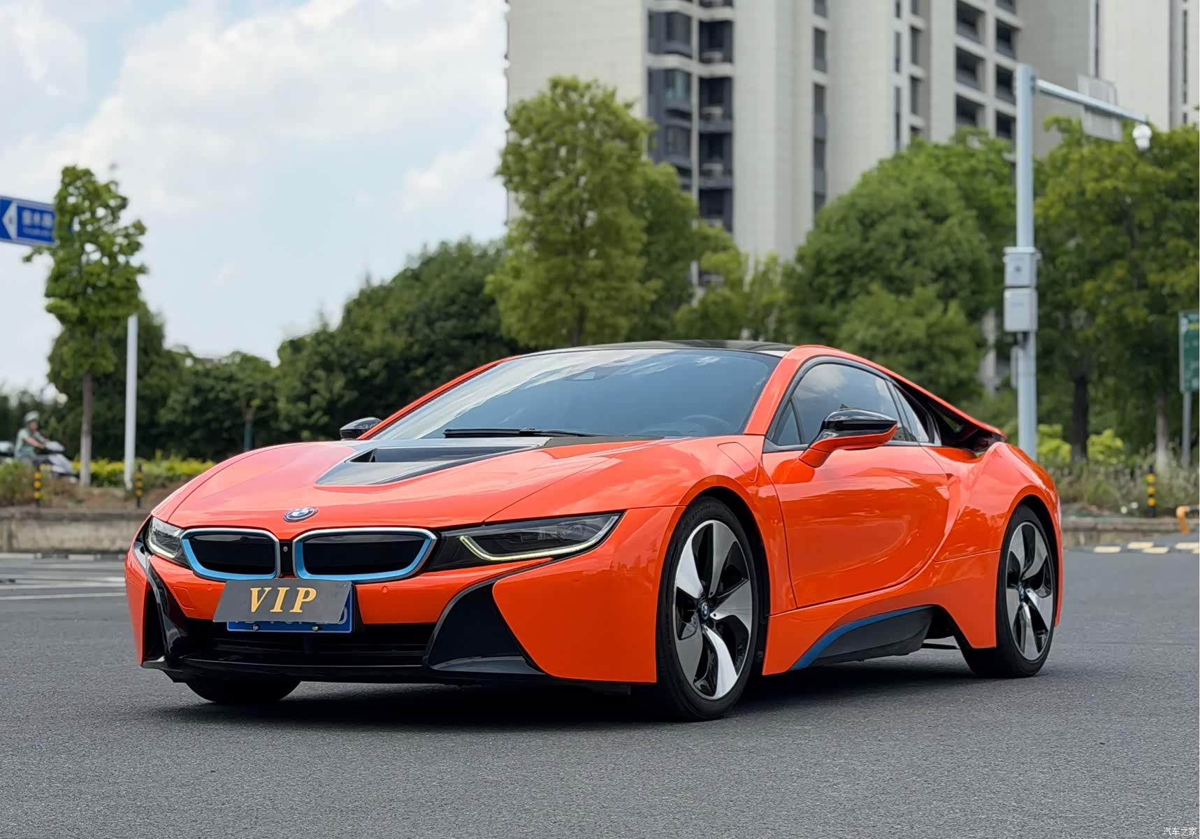 BMW i8, 2017 1