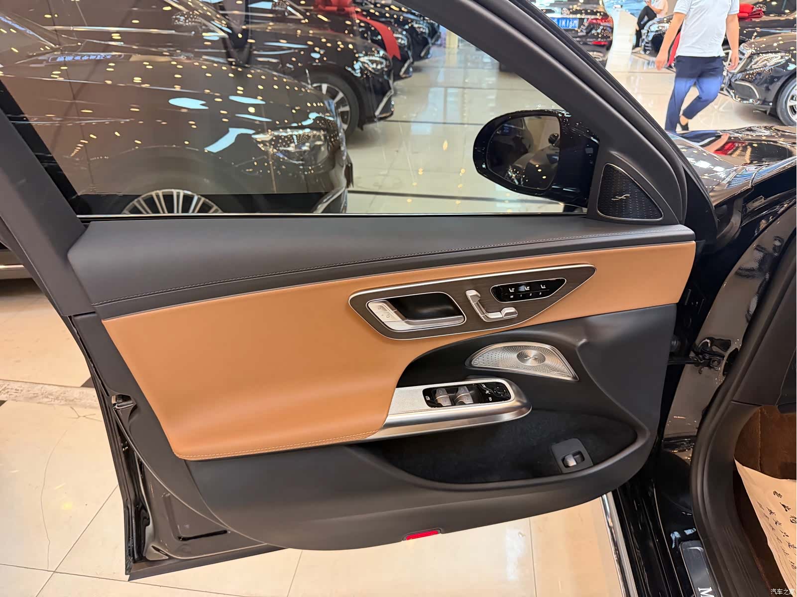 Mercedes-Benz E-Class, 2024 все фото