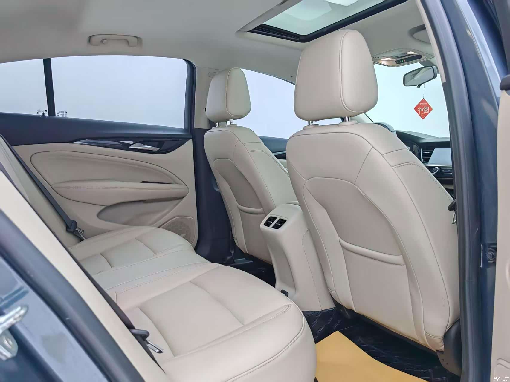 Buick Regal, 2021 10