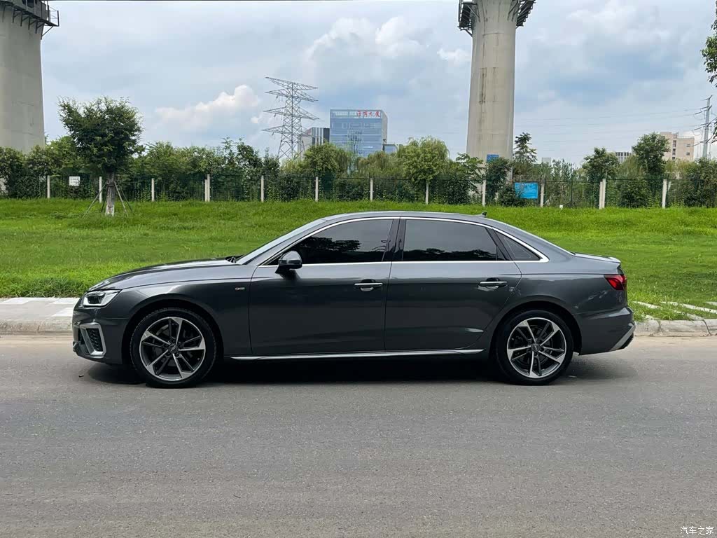 Audi A4L, 2021 8
