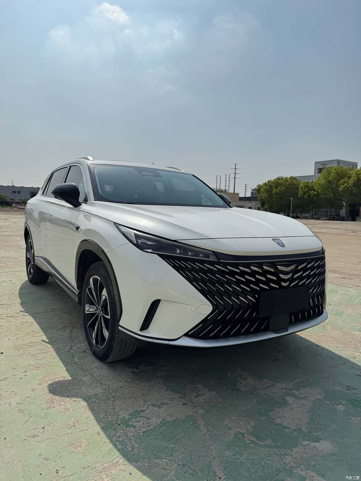 Roewe RX5, 2023 3