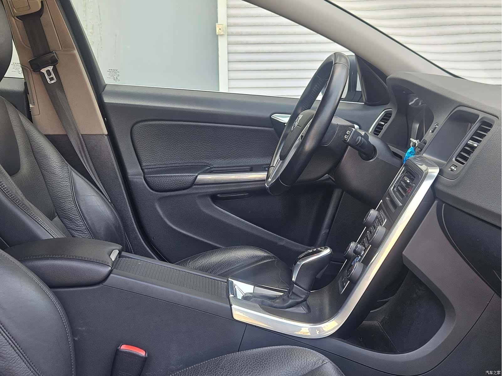 Volvo V60, 2013 10
