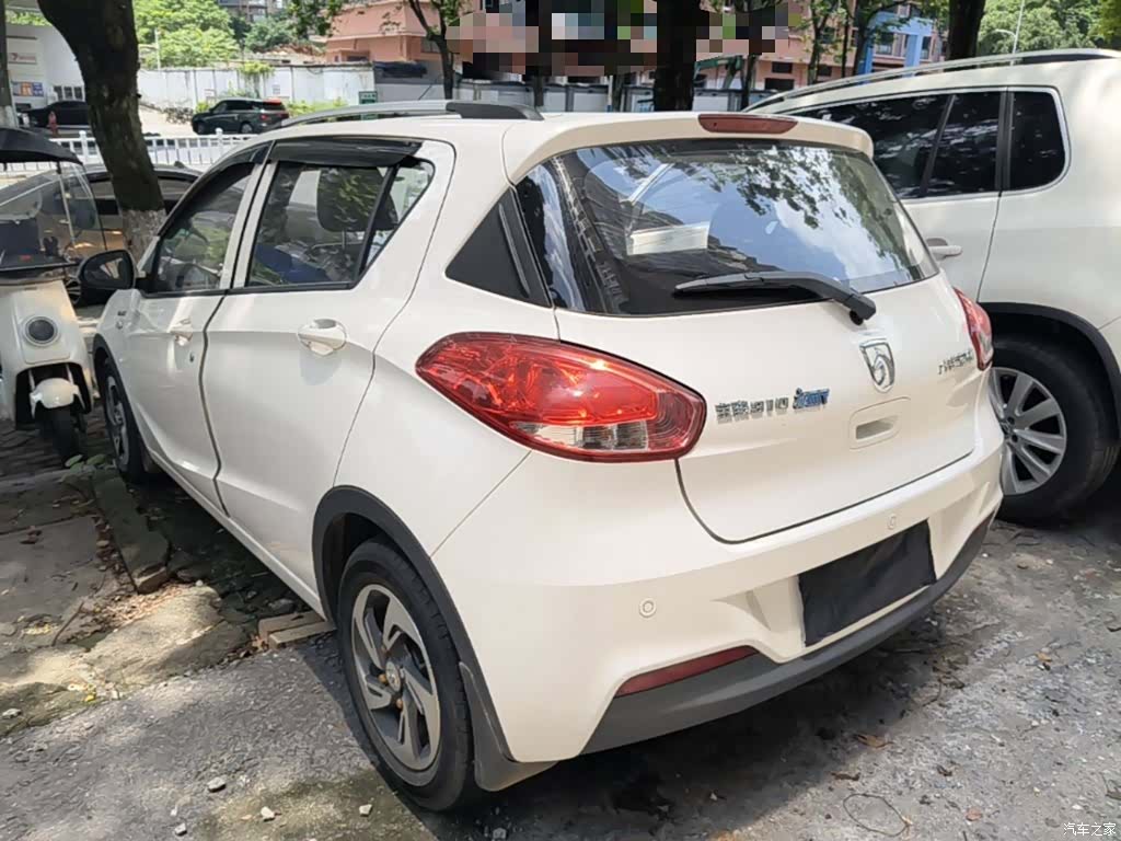 Wuling 310, 2017 все фото