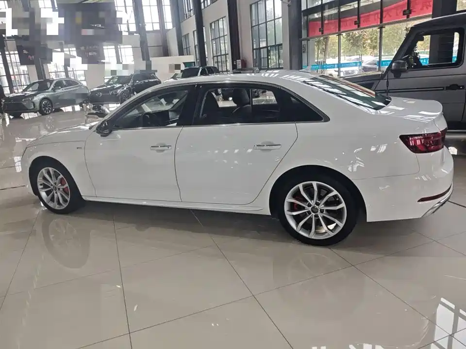 Audi A4L