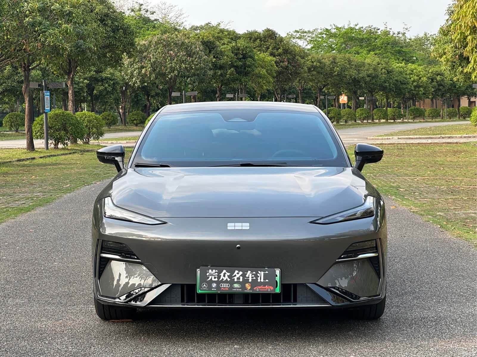 Geely E8, 2026 2