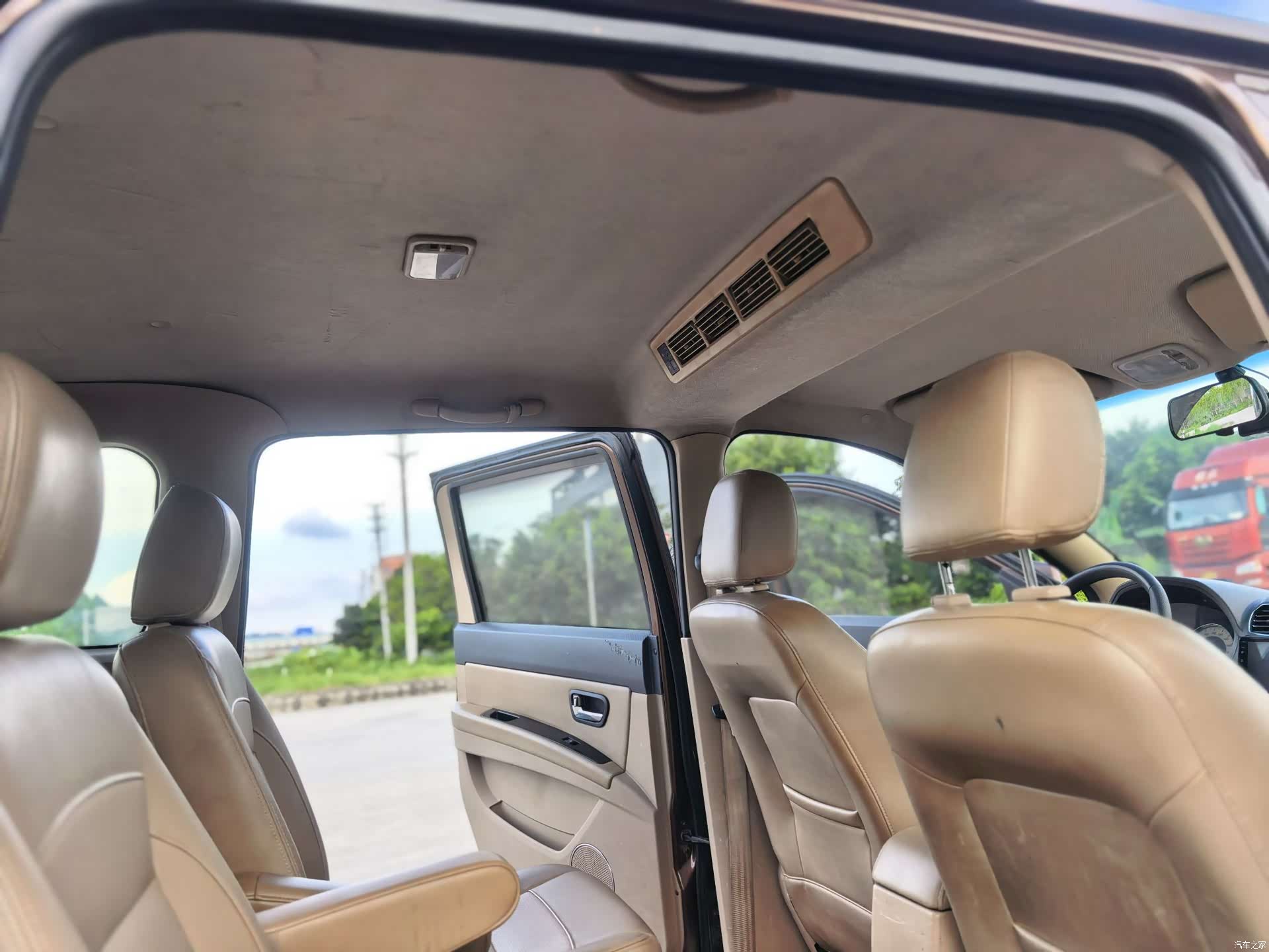 Wuling Hongguang, 2014 12