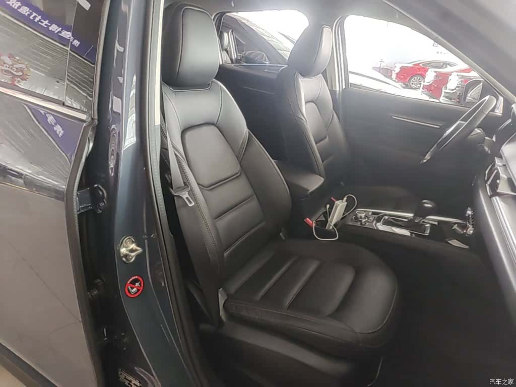 Mazda CX-5, 2022 25