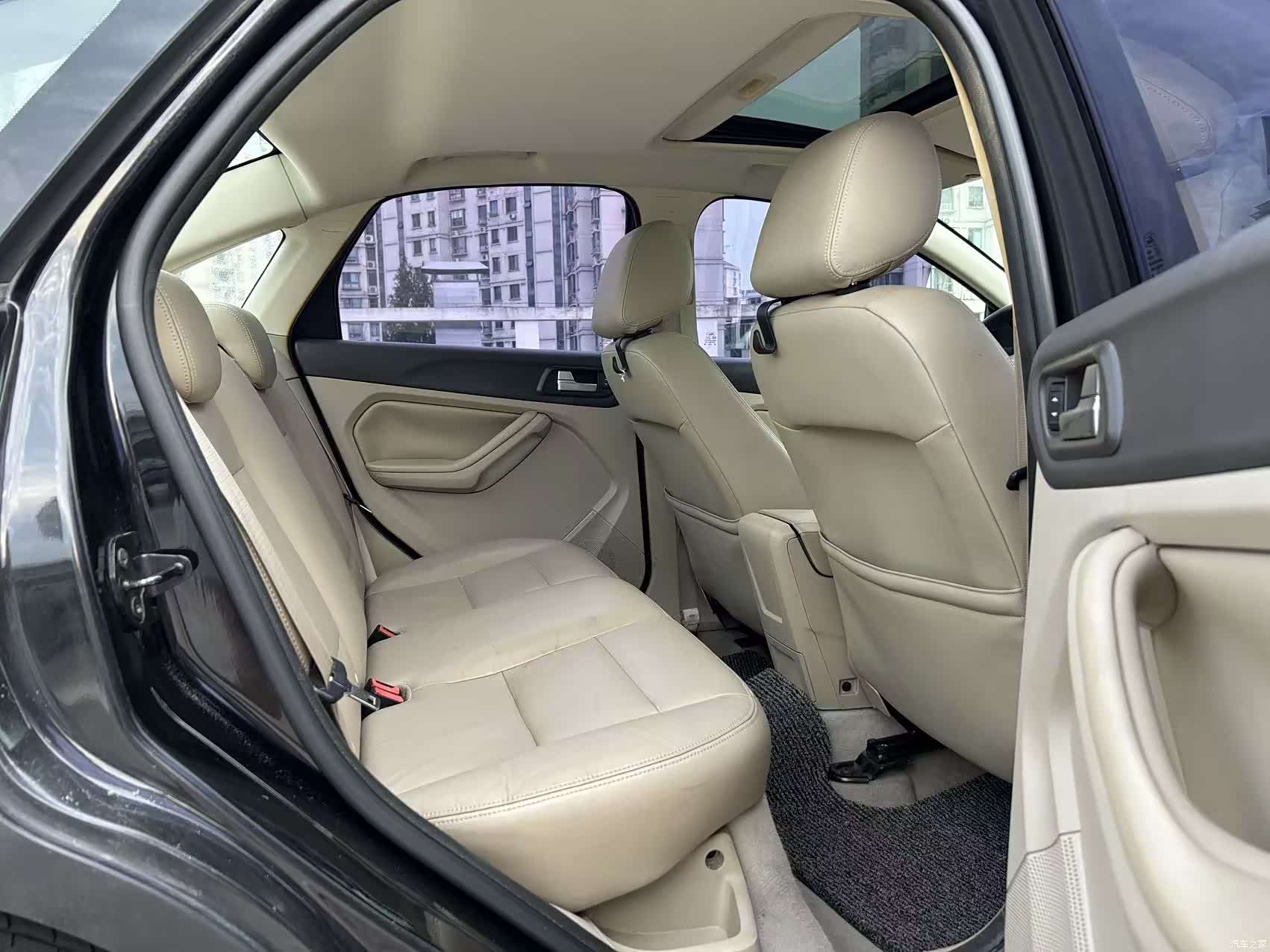 Ford Focus, 2012 13
