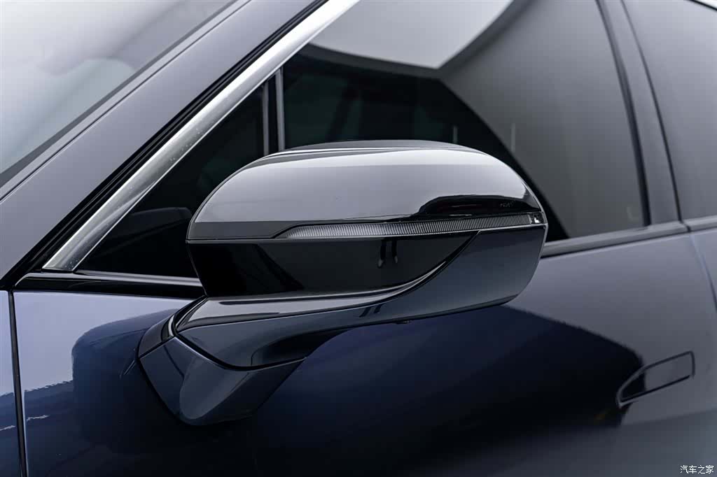 NIO ES8, 2020 13
