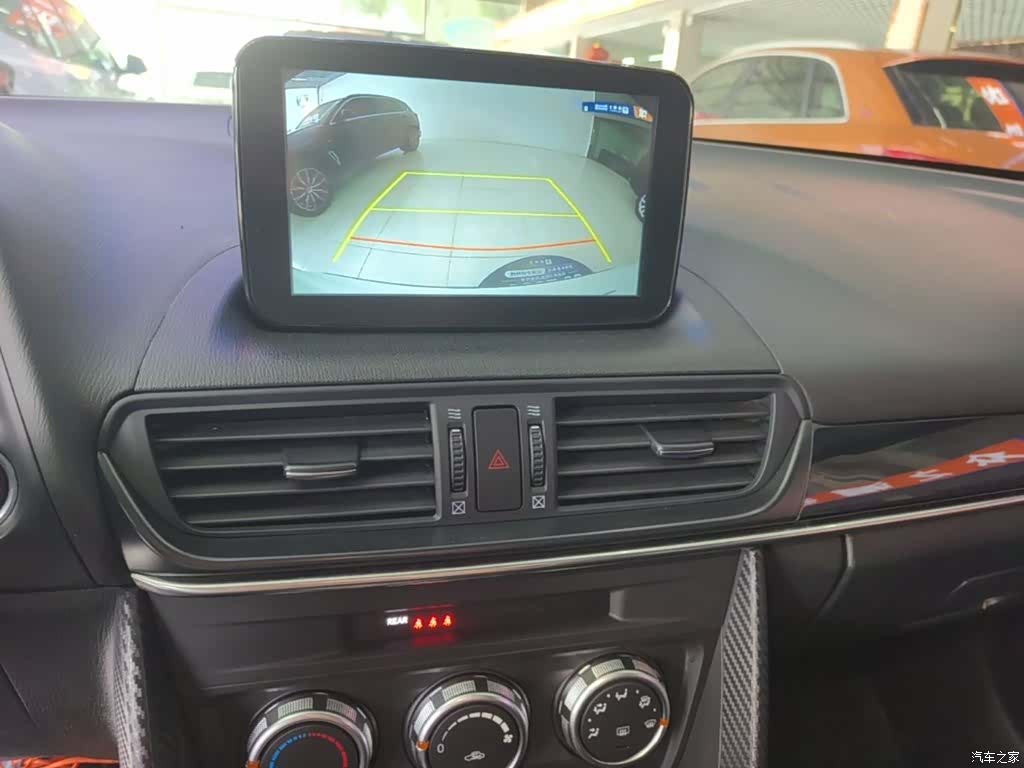 Mazda CX-4, 2020 13