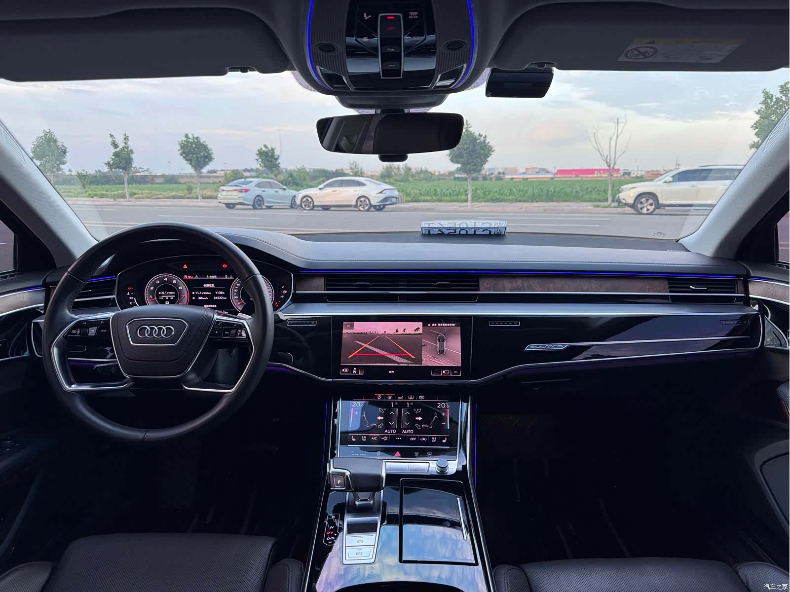Audi A8L, 2020 6