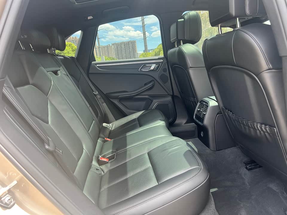 Porsche Macan Porsche Macan