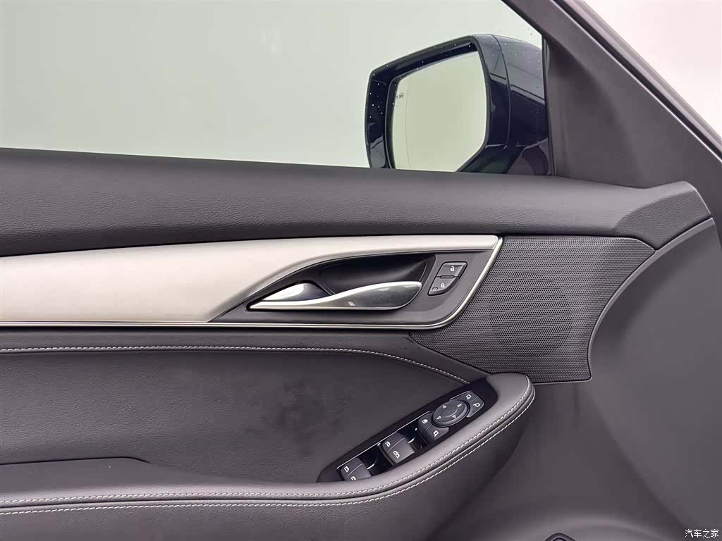 Cadillac CT5, 2024 13