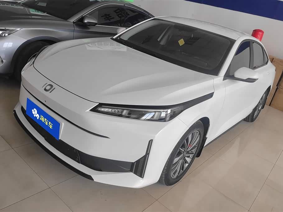 Changan A05