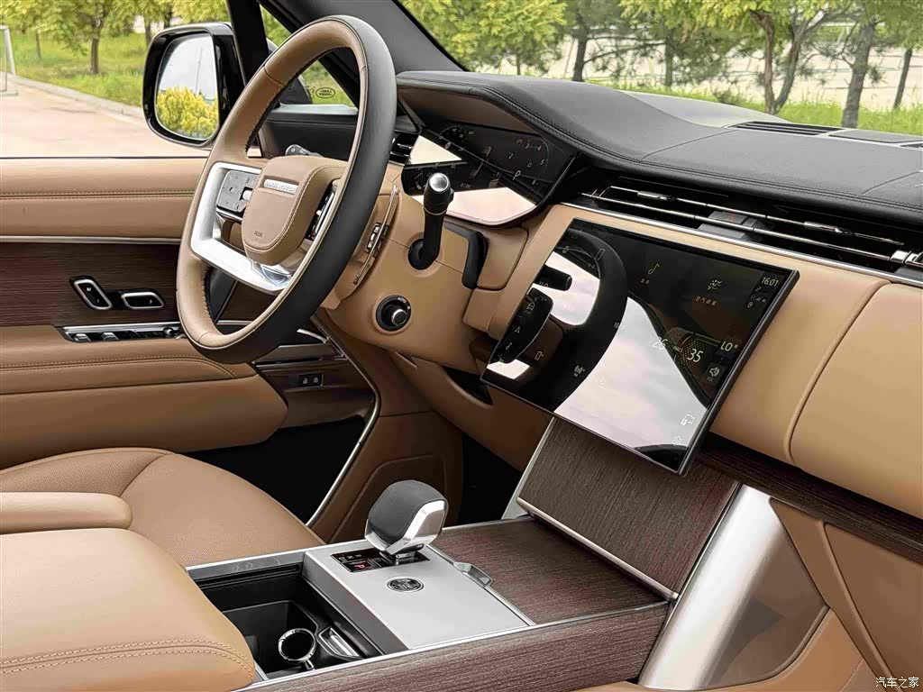 Land Rover Range Rover, 2025 12
