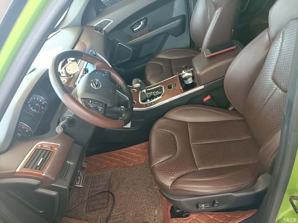 Landwind X7, 2015 15