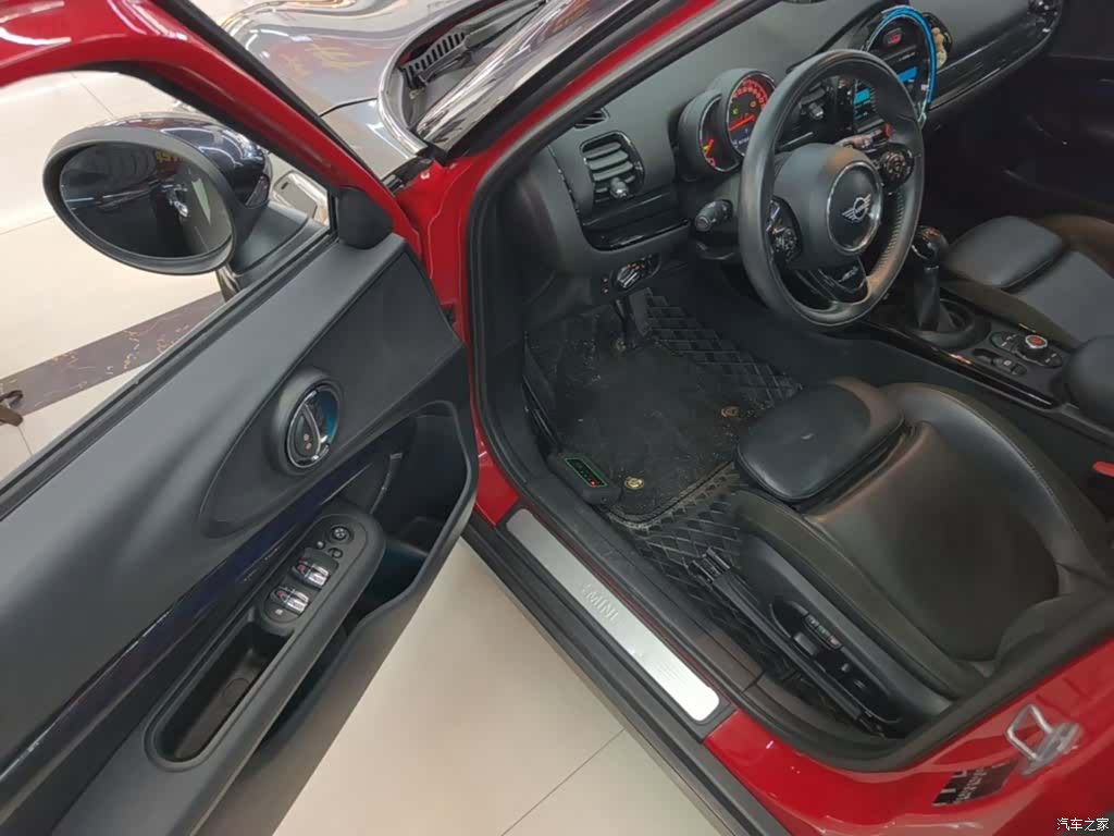 Mini Clubman, 2018 16