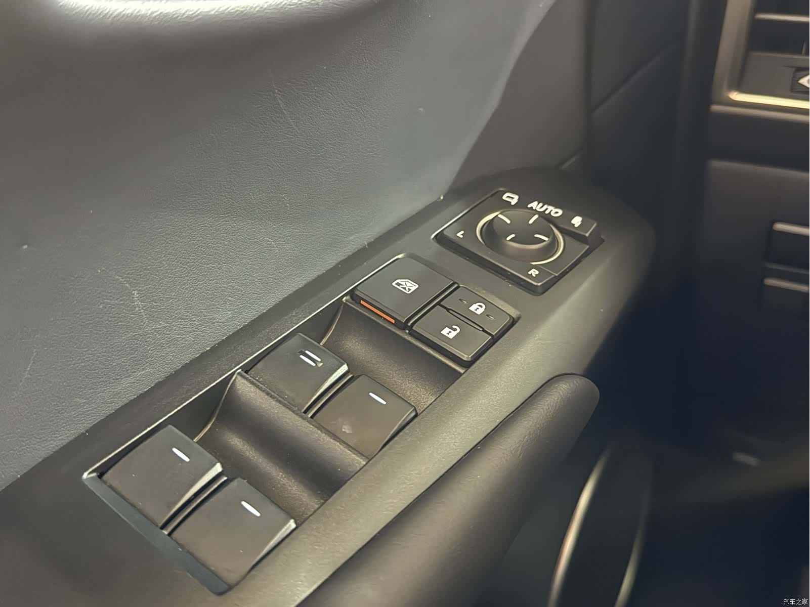 Lexus NX, 2017 15