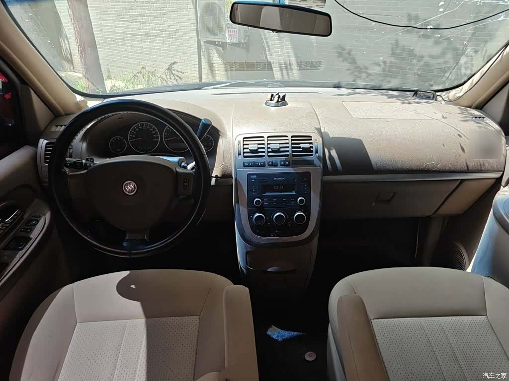 Buick GL8, 2015 13