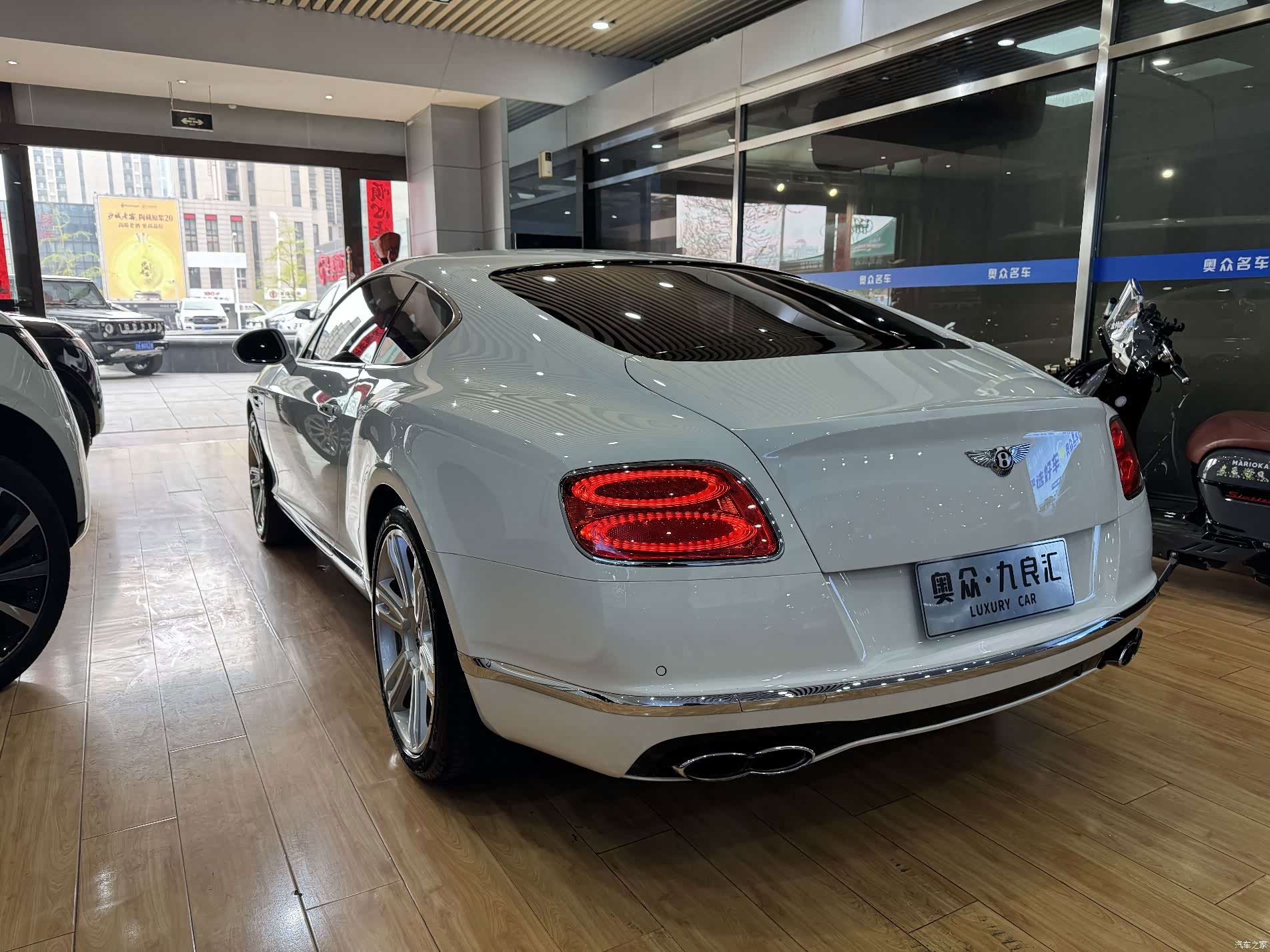 Bentley Continental GT, 2017 14