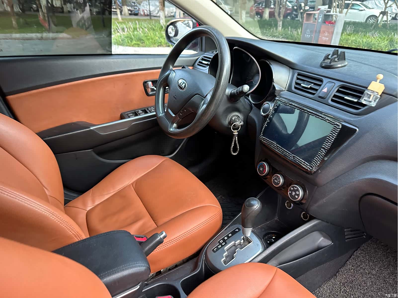 Kia K2, 2015 17