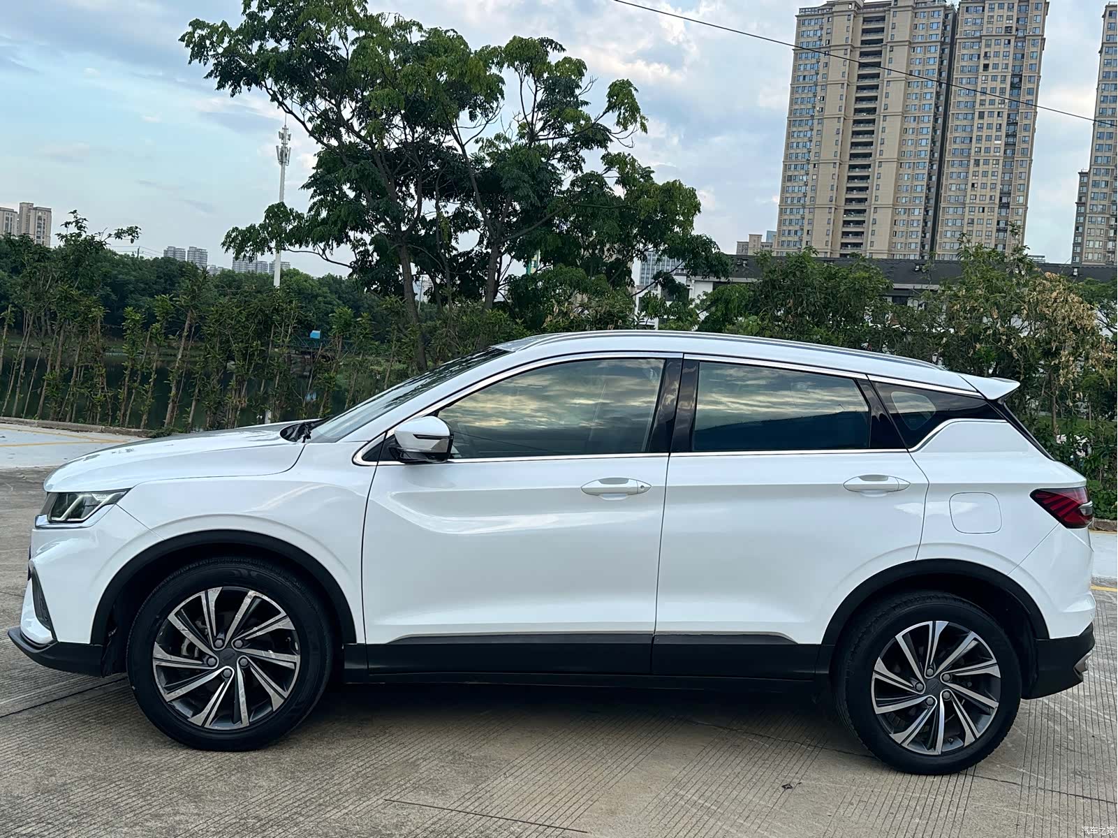 Geely Coolray, 2019 8