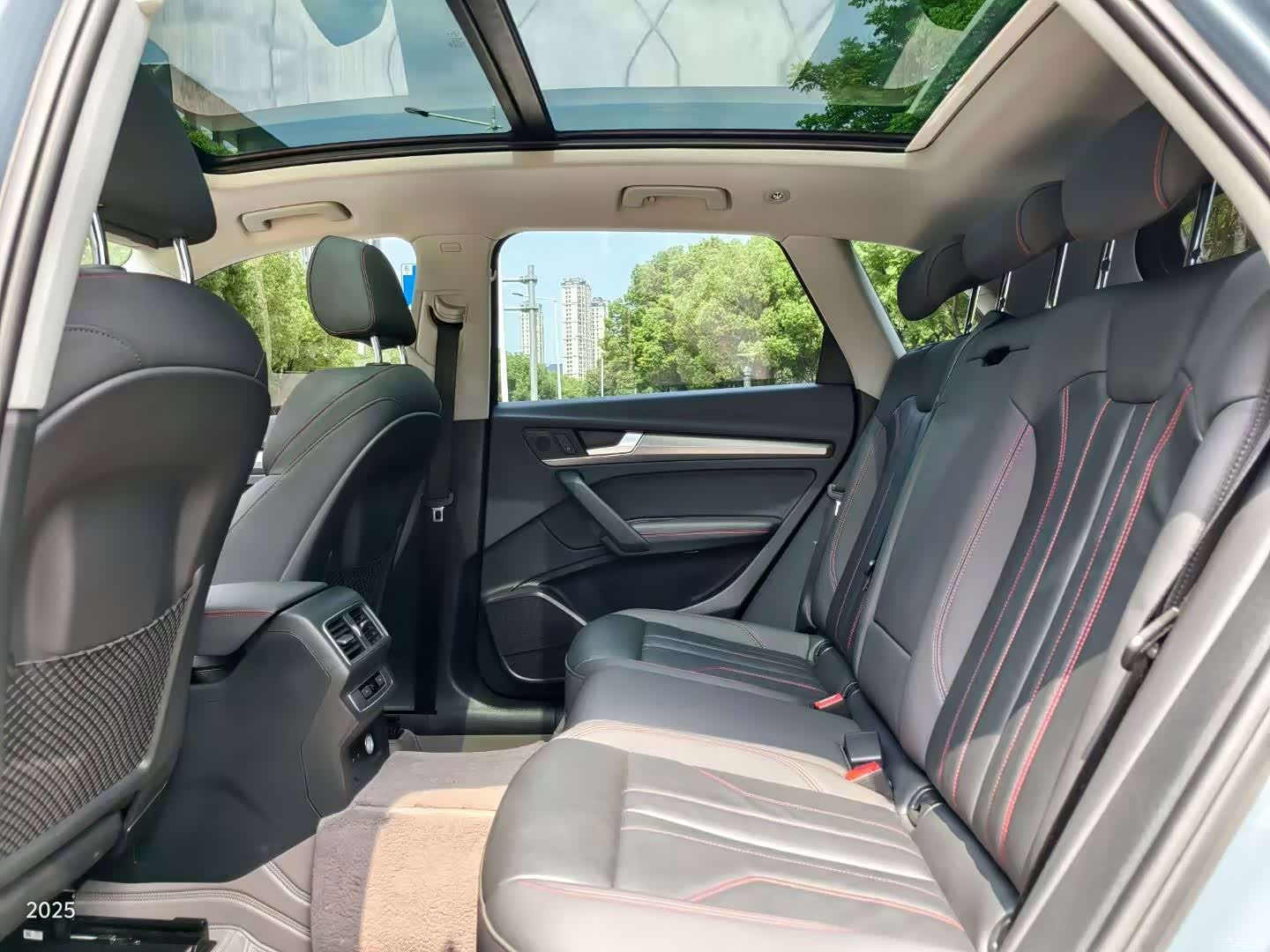 Audi Q5L, 2021 все фото
