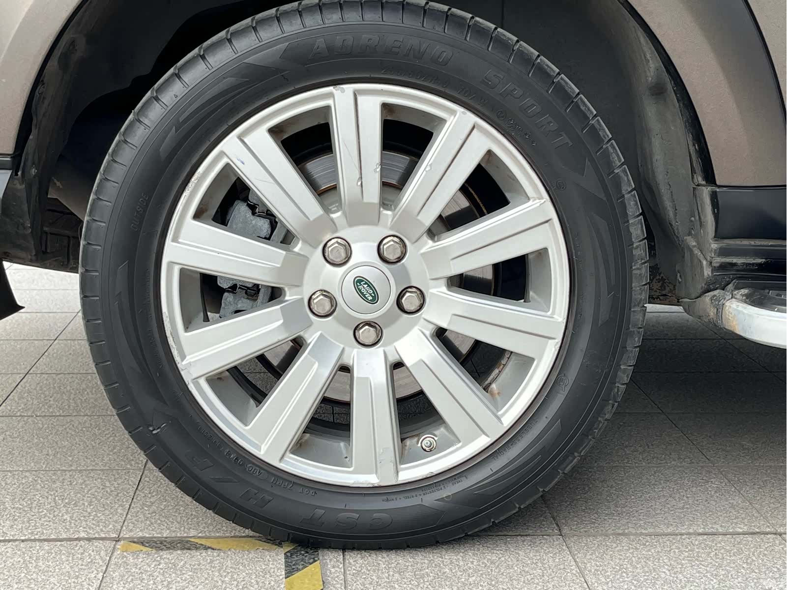 Land Rover Discovery, 2012 17