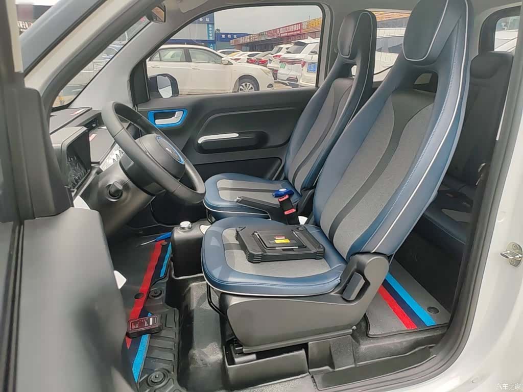 Wuling MINIEV, 2022 15