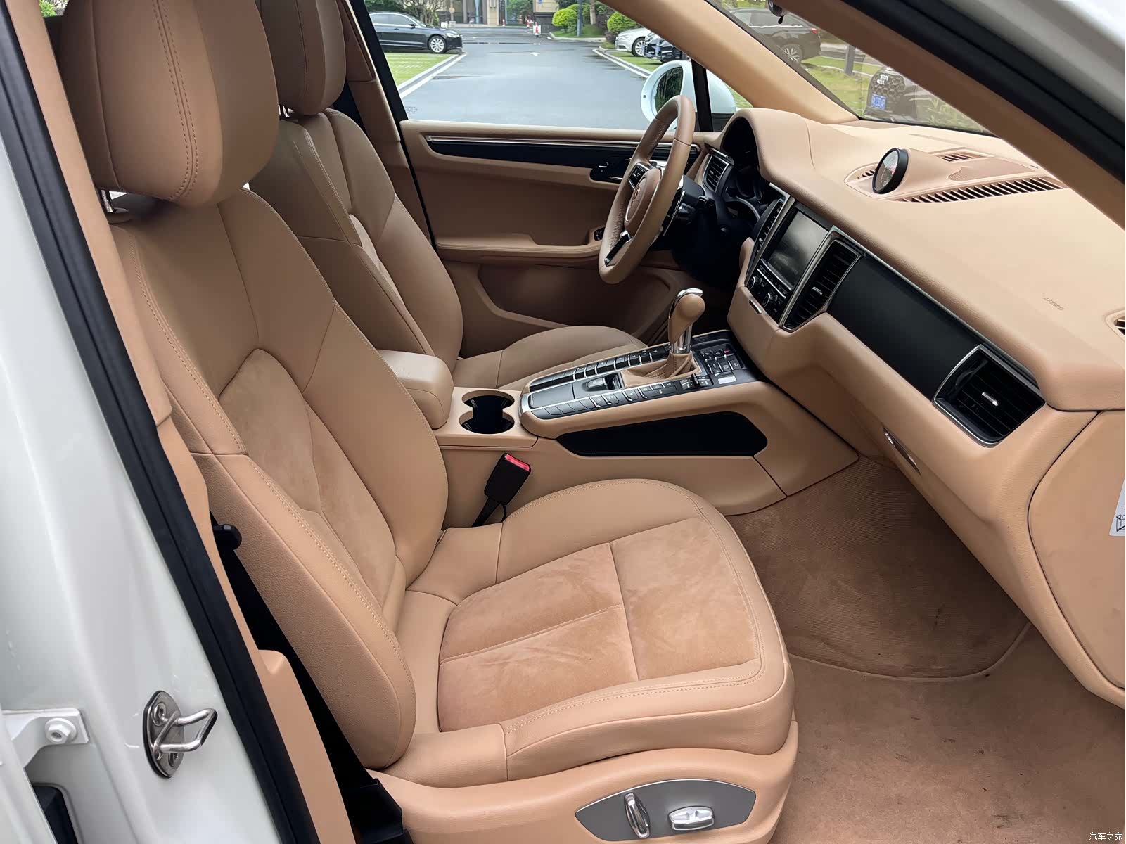 Porsche Macan, 2015 10