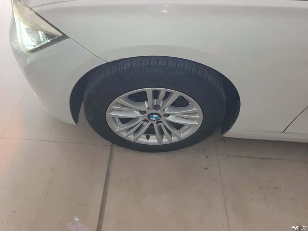 BMW 3 Series, 2014 23