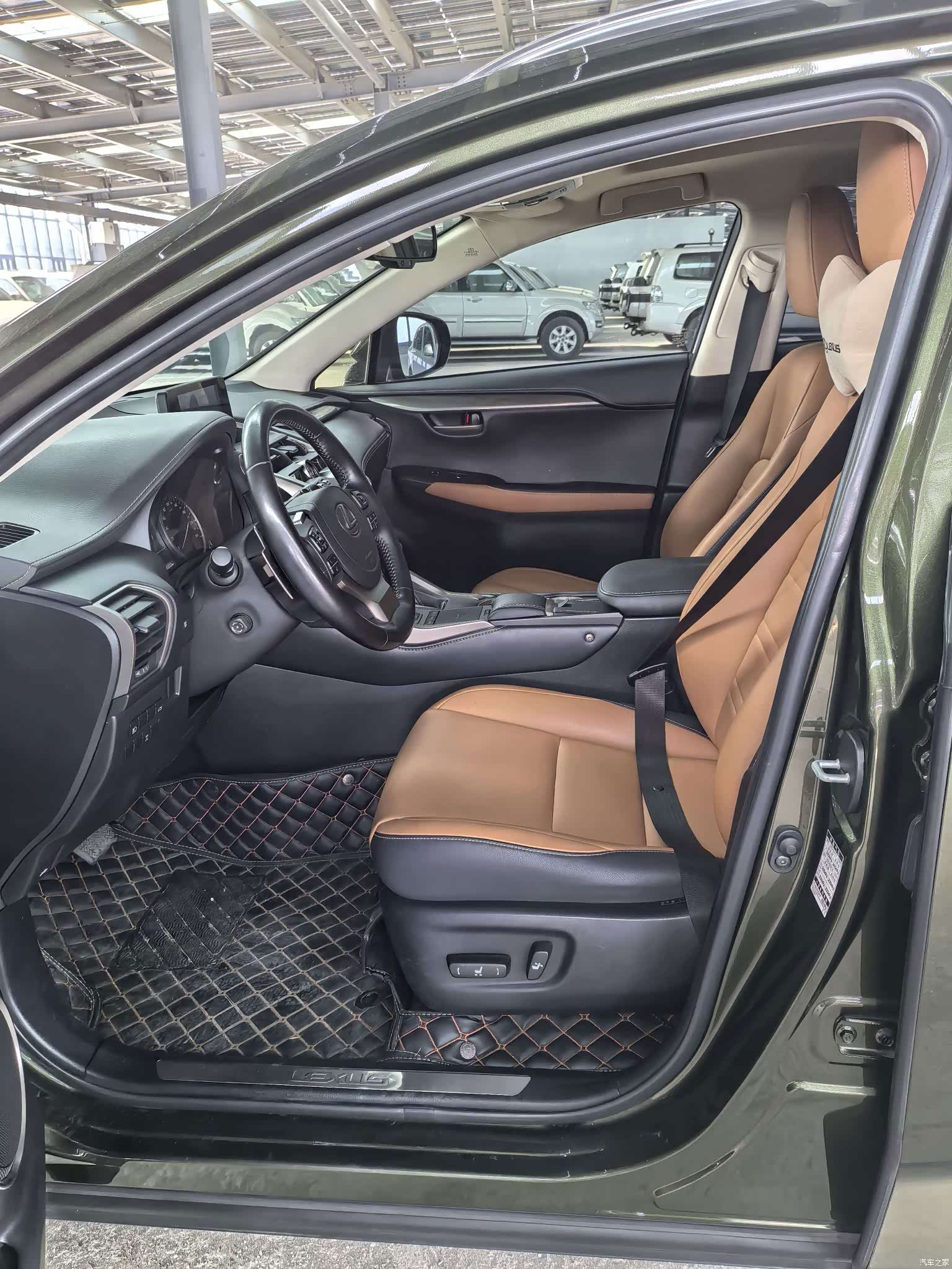 Lexus NX, 2020 9