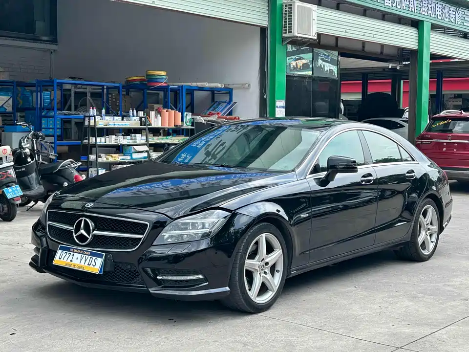 Mercedes-Benz CLS