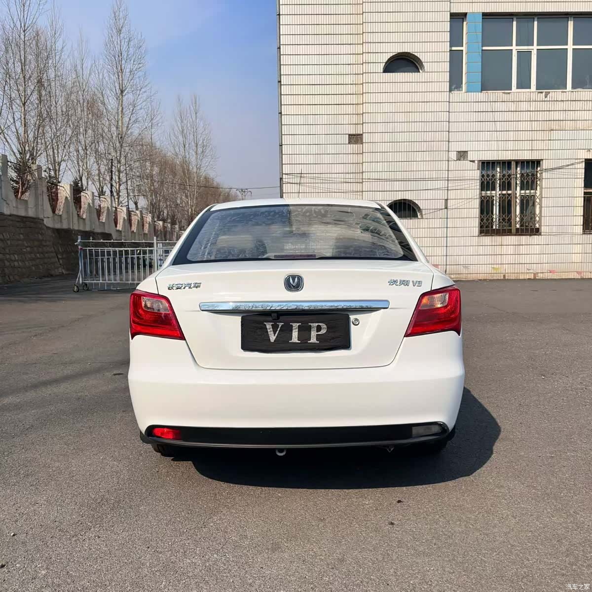 Changan V3, 2016 8