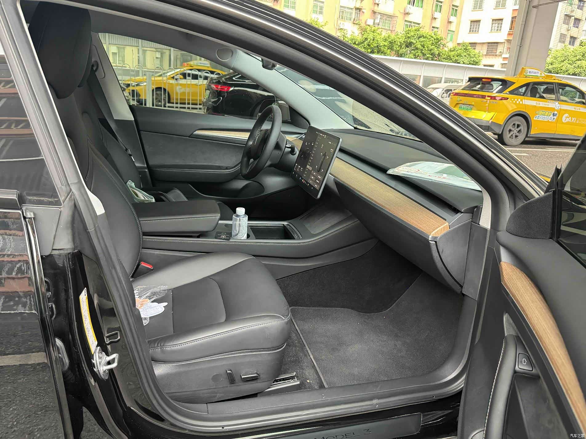 Tesla Model 3, 2022 8