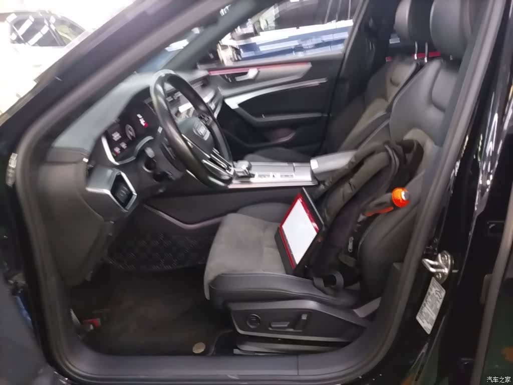 Audi A6L, 2021 15