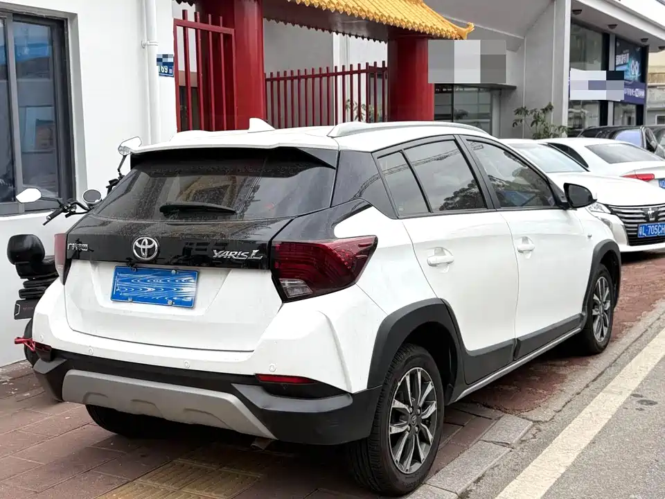 Toyota YARiS L Zhixuan