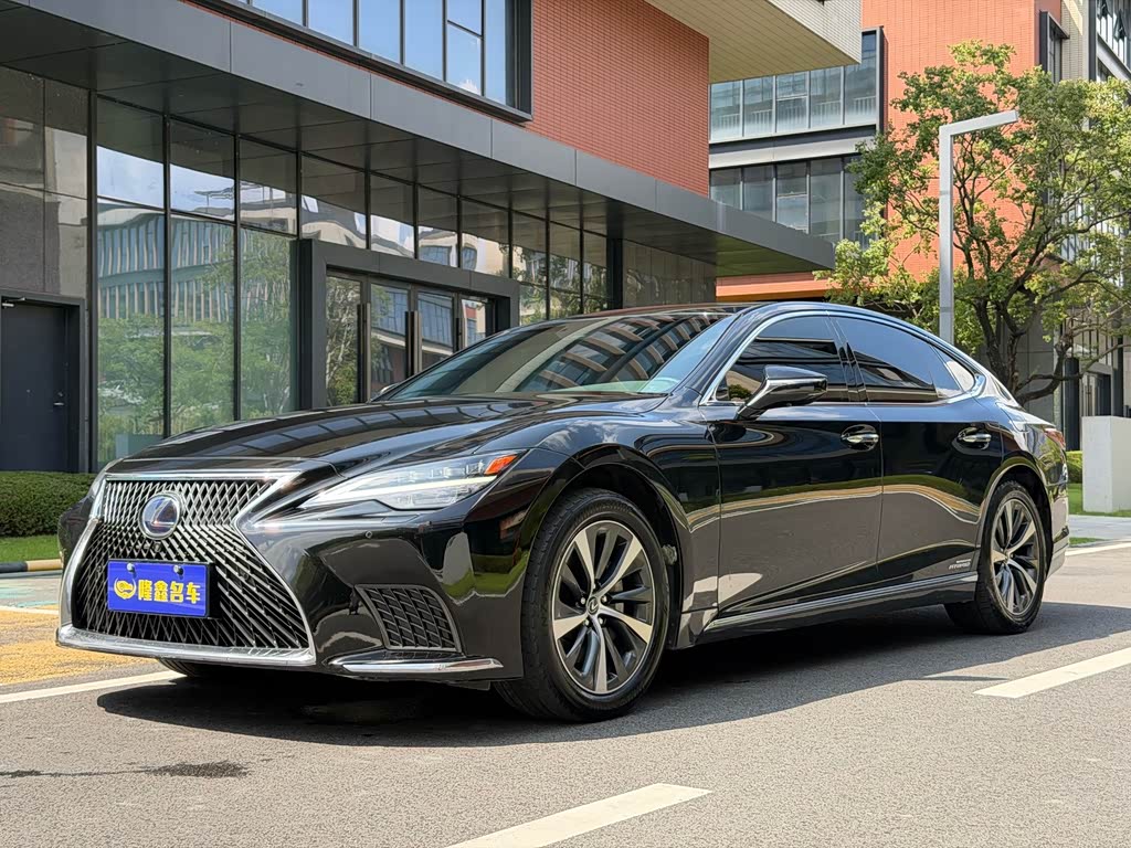 Lexus LS 2021 500h