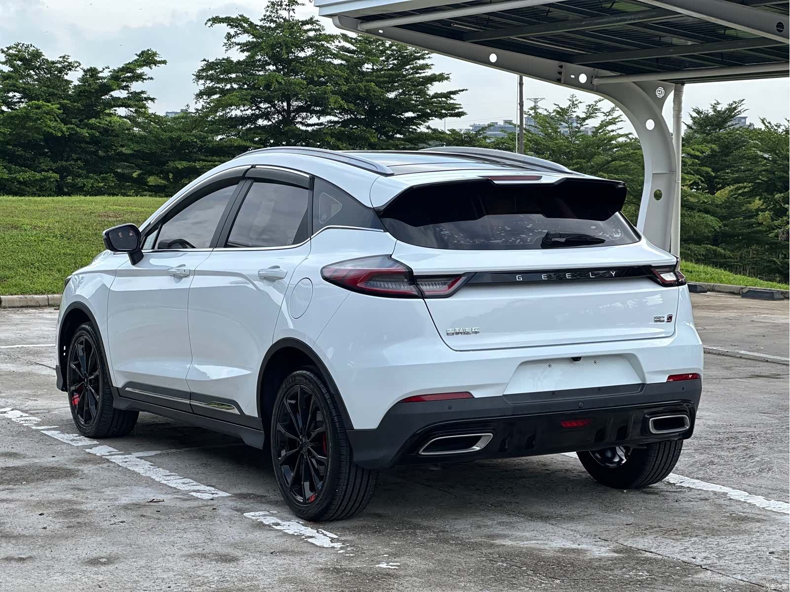 Geely Emgrand, 2022 10