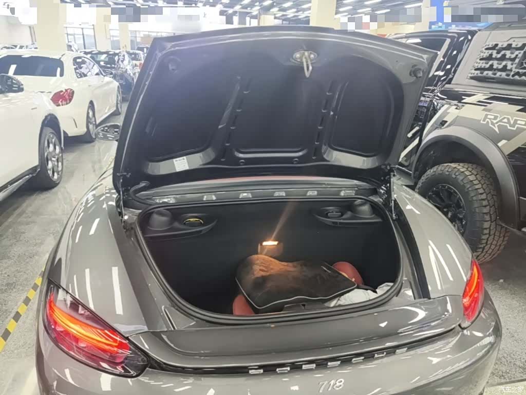 Porsche Boxster, 2019 19