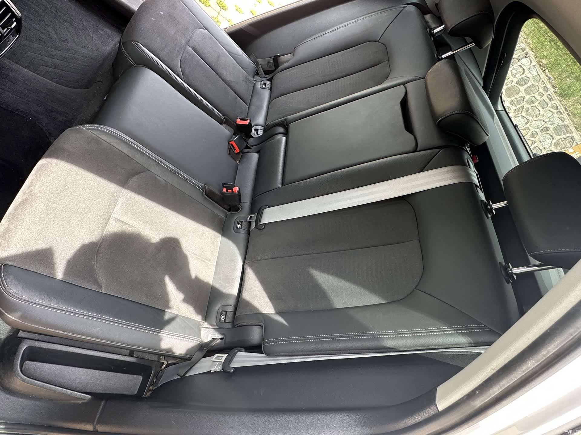 Audi Q3, 2022 10
