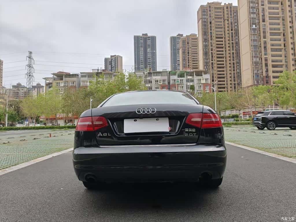 Audi A6L, 2012 8