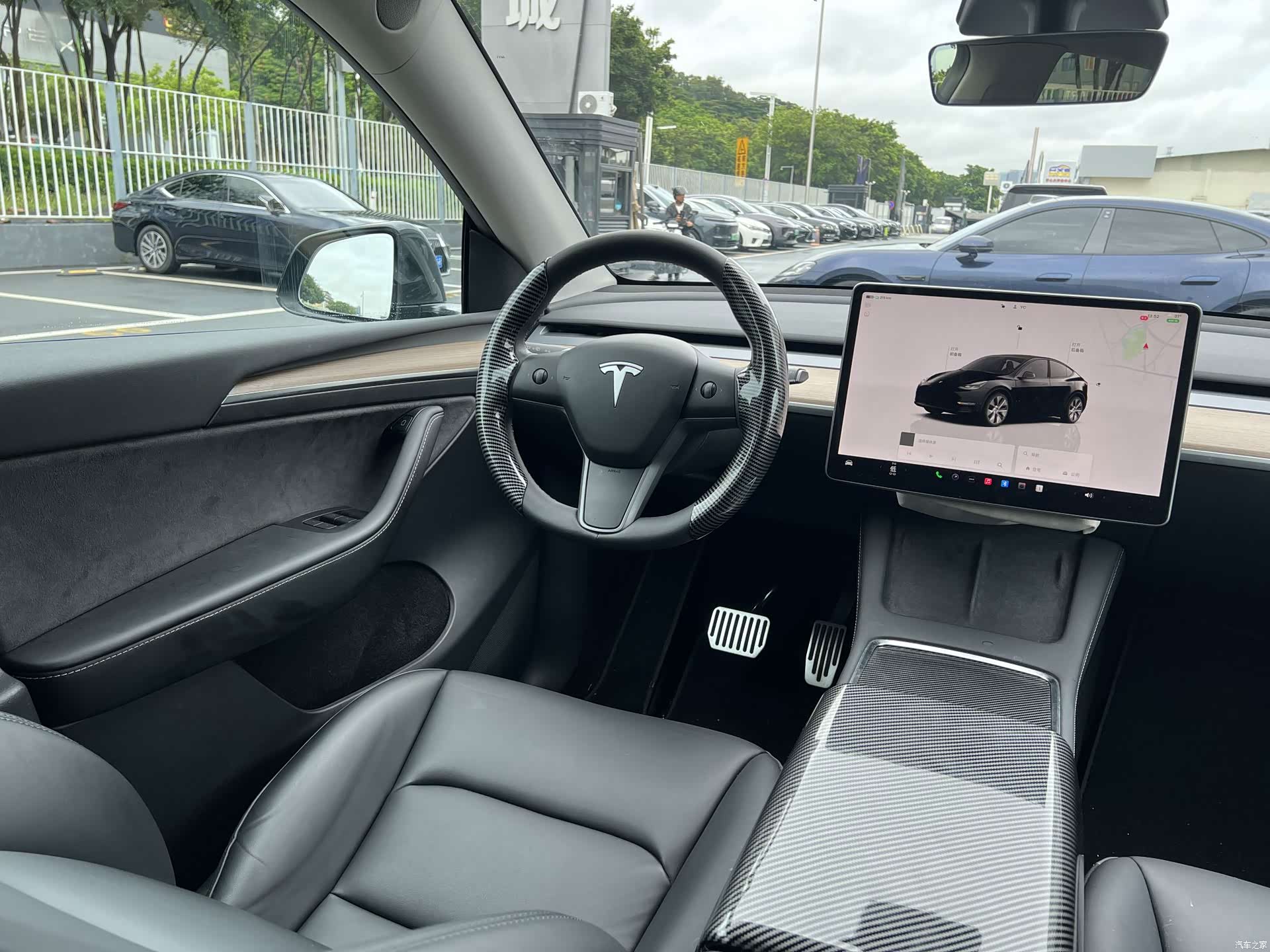 Tesla Model Y, 2022 11