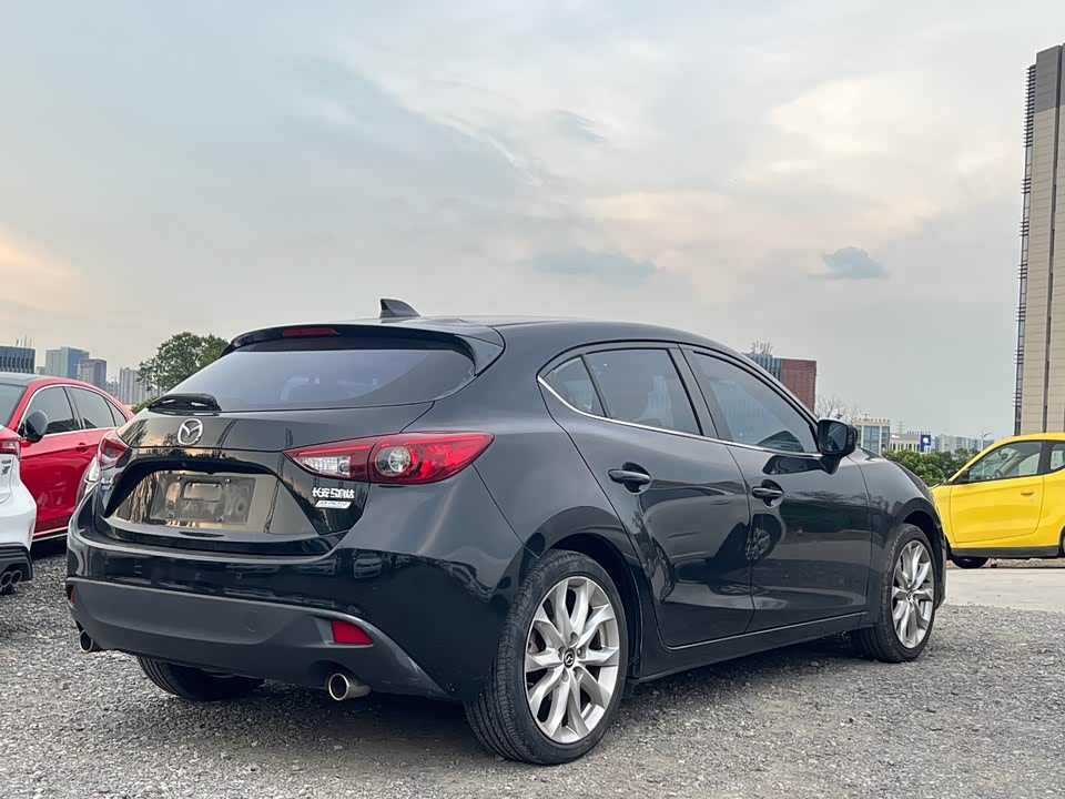 Mazda 3 Angkesaila Mazda 3 Angkesaila